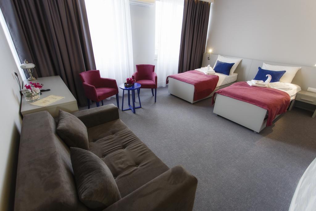 Hotel Kragujevac Kamer foto
