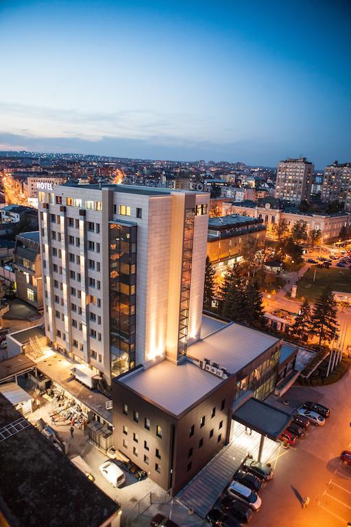 Hotel Kragujevac Buitenkant foto